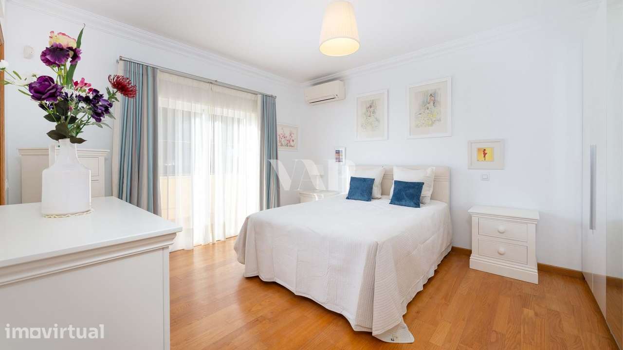 Moradia 4 quartos com piscina e jardim, Fonte Santa - Quarteira - Grande imagem: 4/45