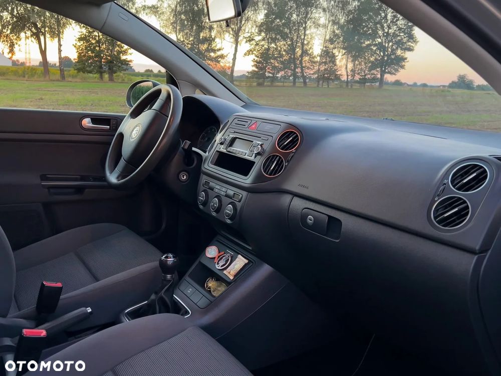 Volkswagen Golf VI 1.4 Comfortline - 15