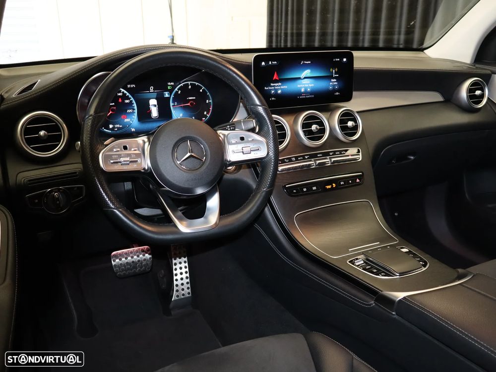 Mercedes-Benz GLC 300 d 4Matic 9G-TRONIC AMG Line - 15