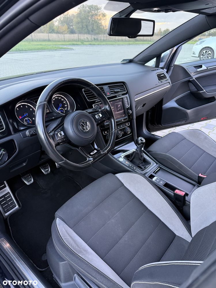Volkswagen Golf - 7