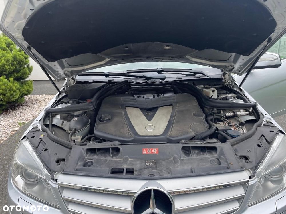 Mercedes-Benz Klasa C 320 CDI 7G-TRONIC Avantgarde - 27