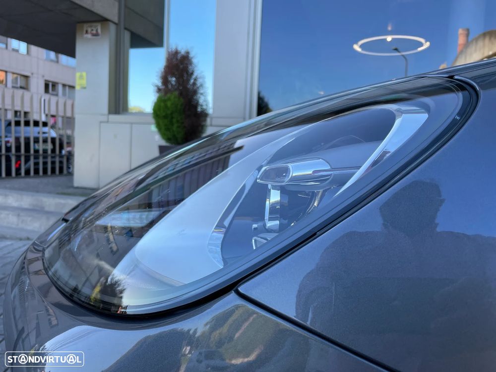 Porsche Cayenne Coupé E-Hybrid - 7