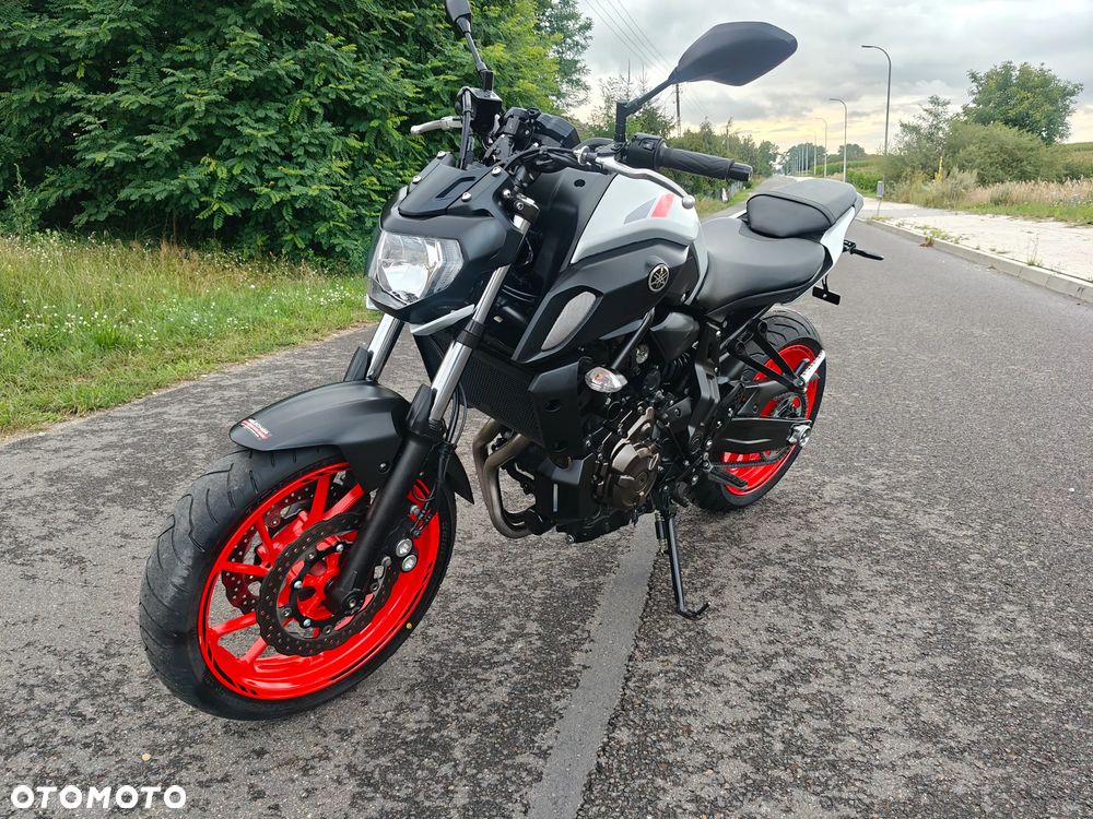 Yamaha MT - 4