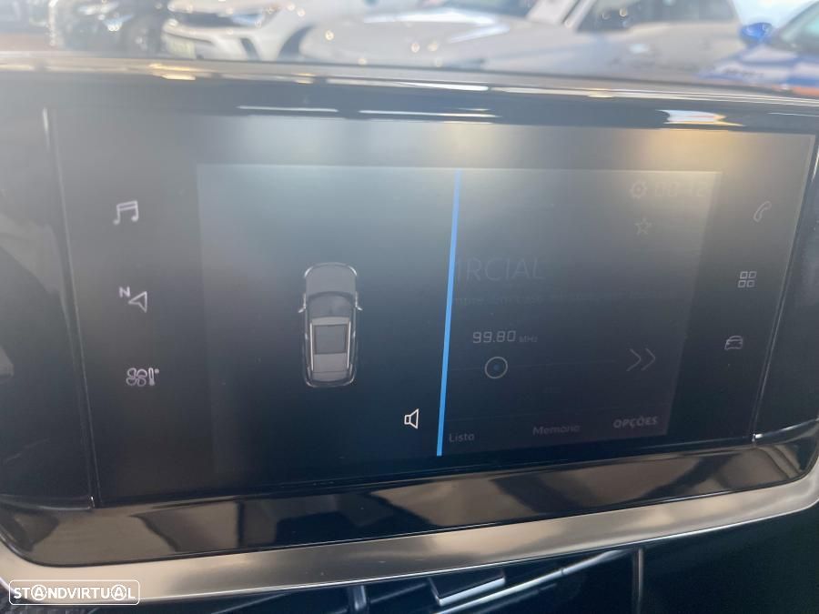 Peugeot 2008 1.2 PureTech Active Pack EAT8 - 17