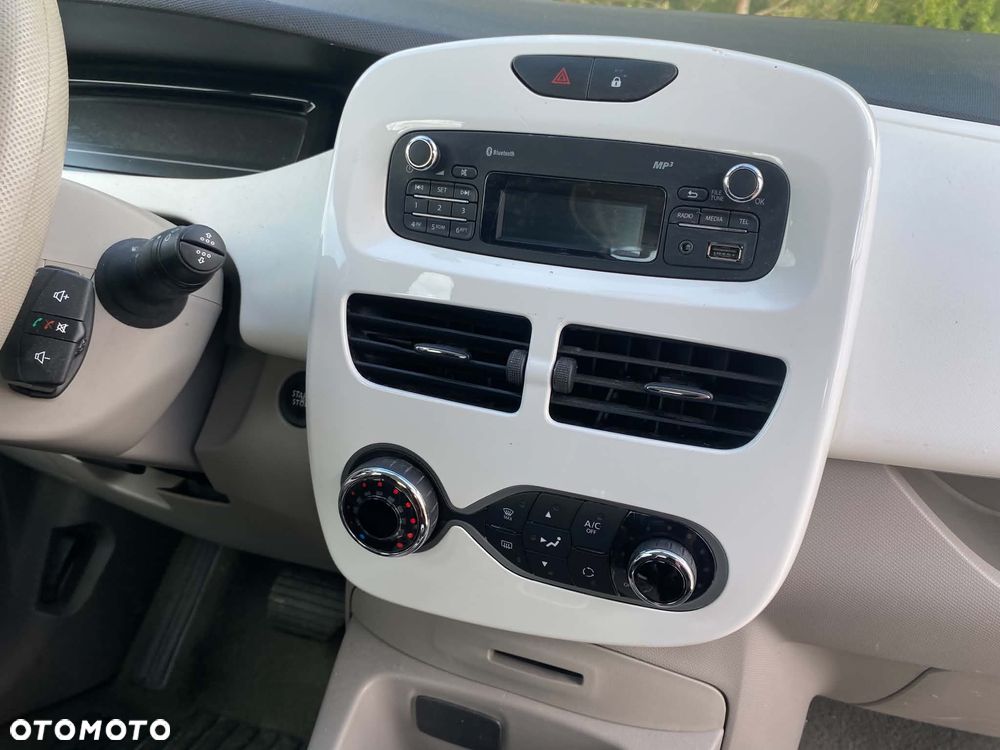 Renault Zoe - 12