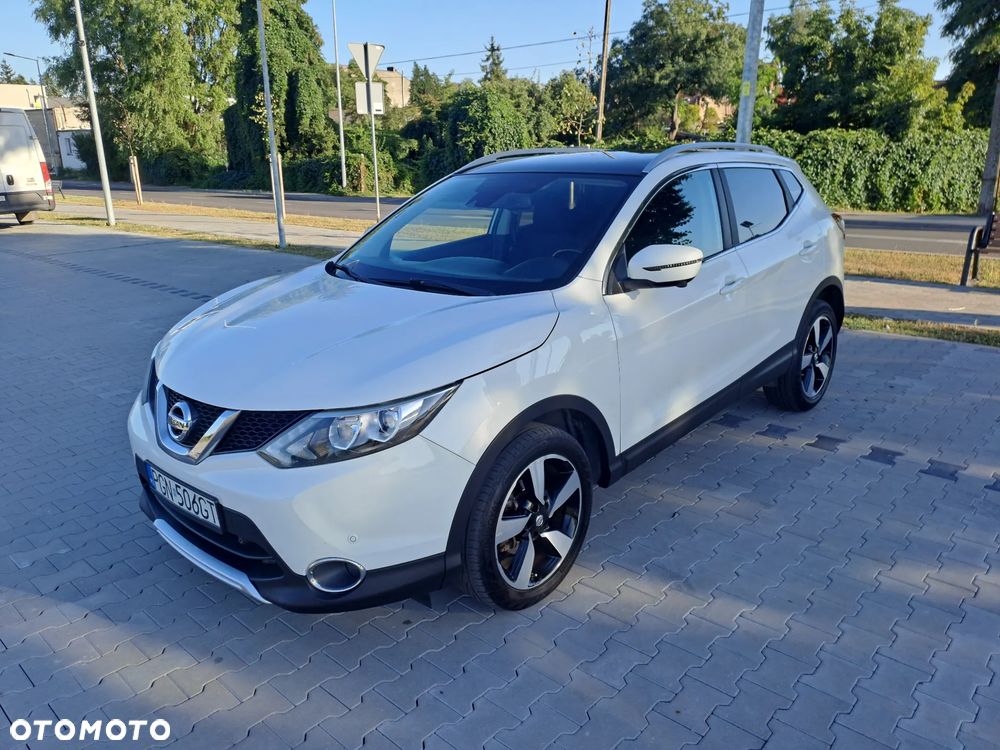 Nissan Qashqai 1.6 DCi Xtronic TEKNA - 1