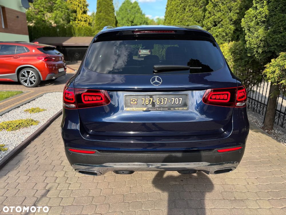 Mercedes-Benz GLC 200 d 4Matic 9G-TRONIC AMG Line - 3