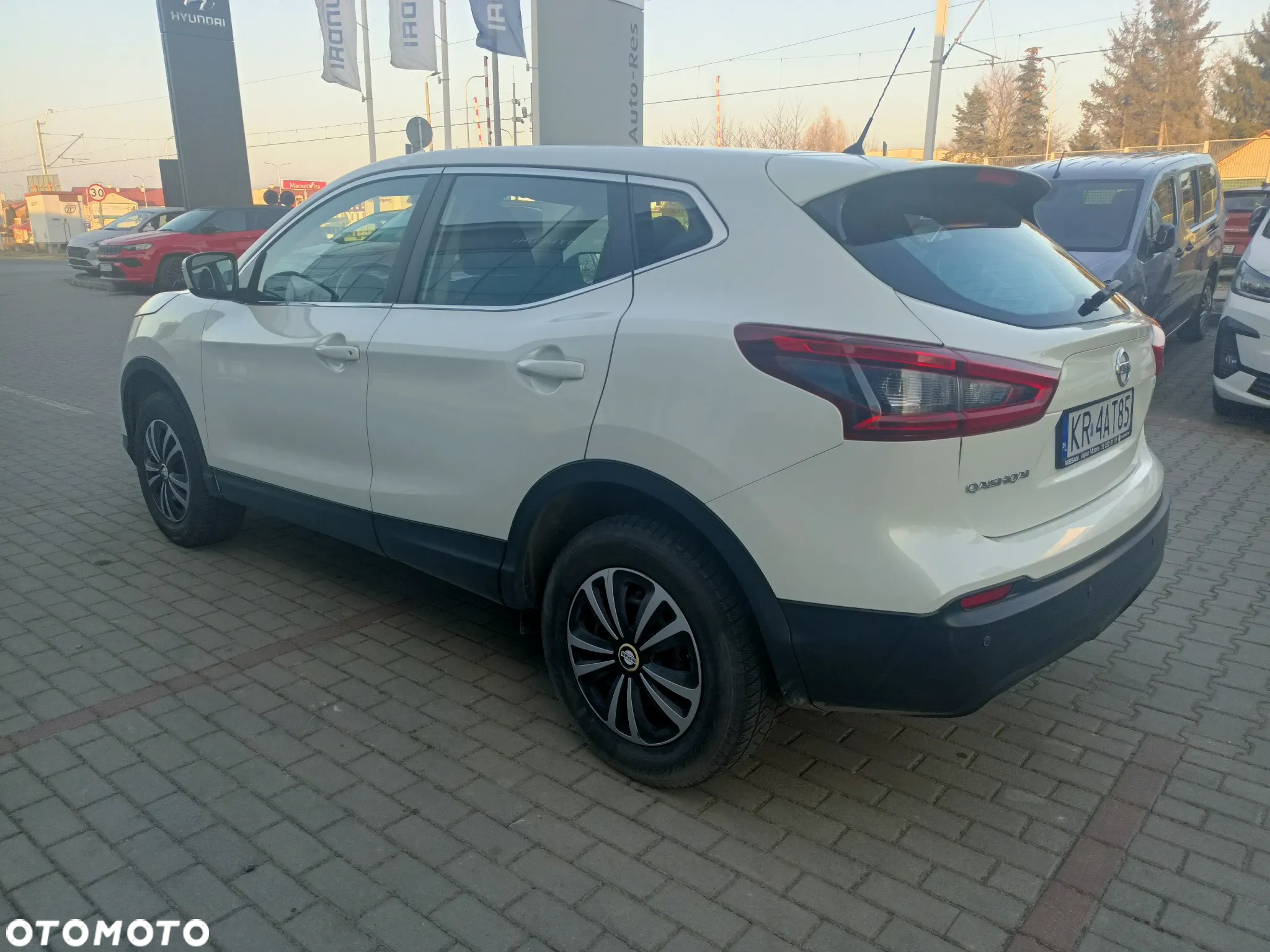 Nissan Qashqai 1.2 DIG-T Acenta - 4