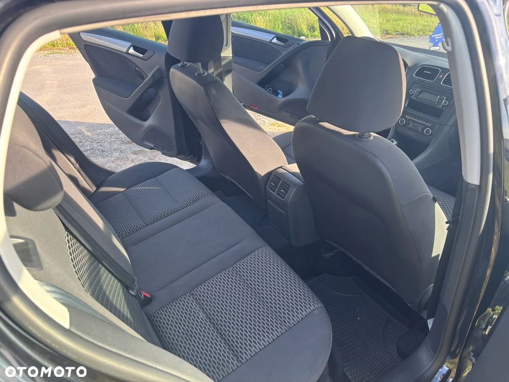 Volkswagen Golf - 12