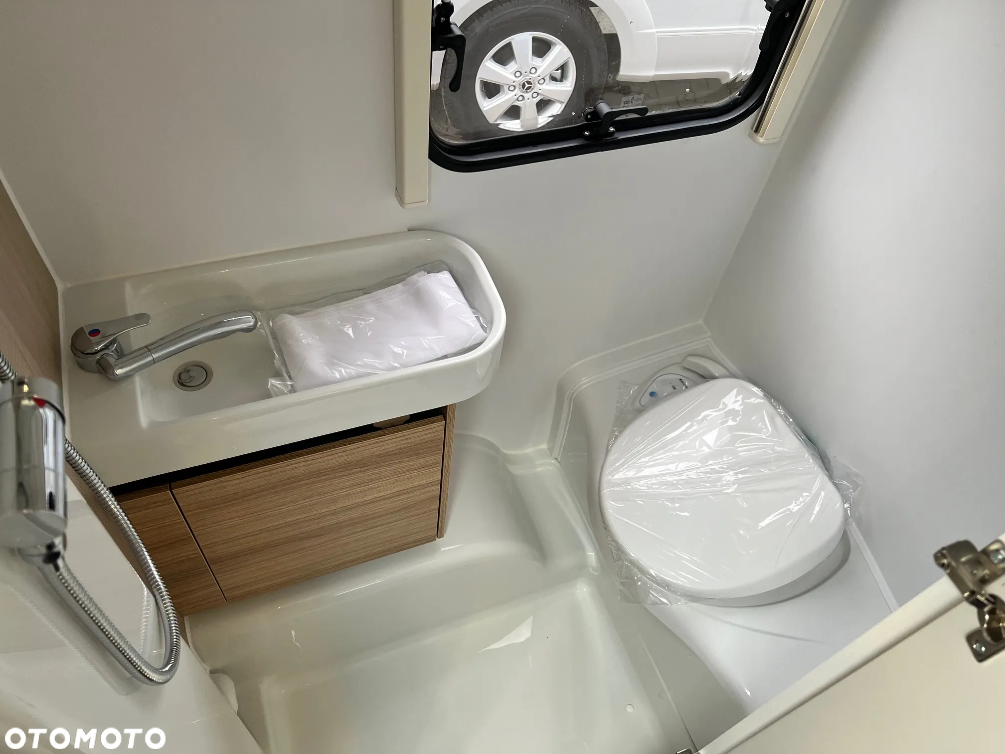 Adria Action 391 PD - 13