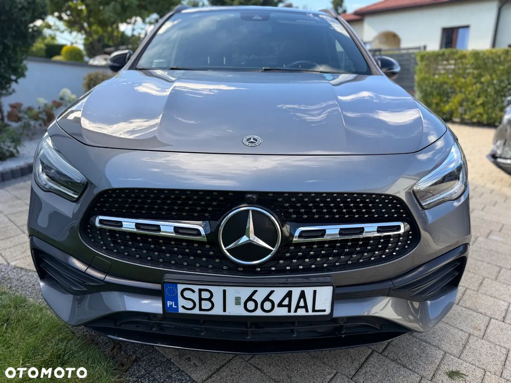 Mercedes-Benz GLA - 6