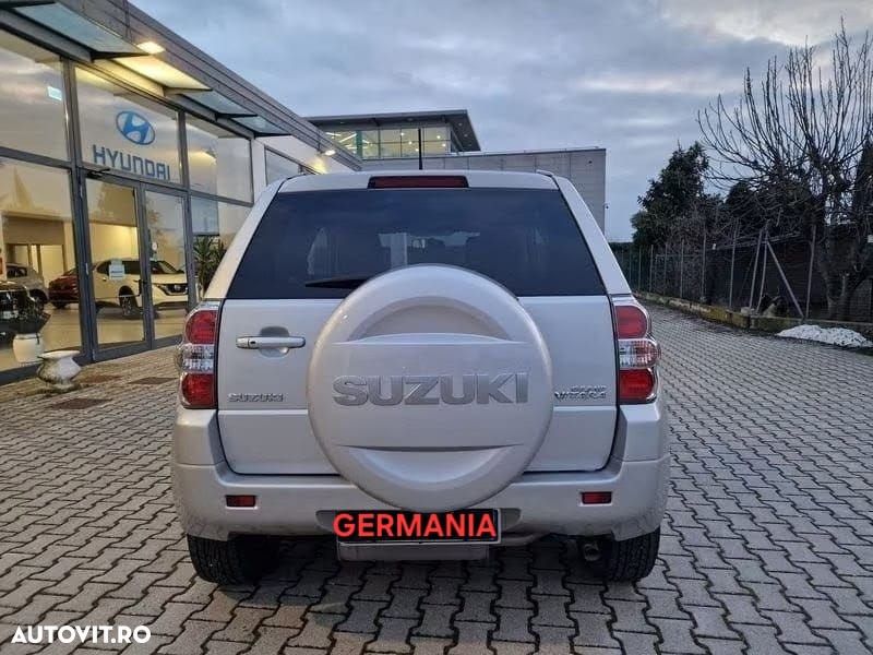 Suzuki Grand Vitara 2.4 Automatik Comfort+ - 6