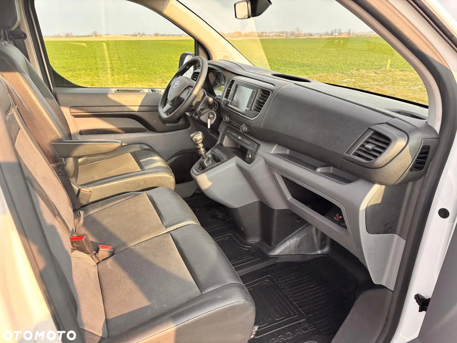 Toyota PROACE - 11