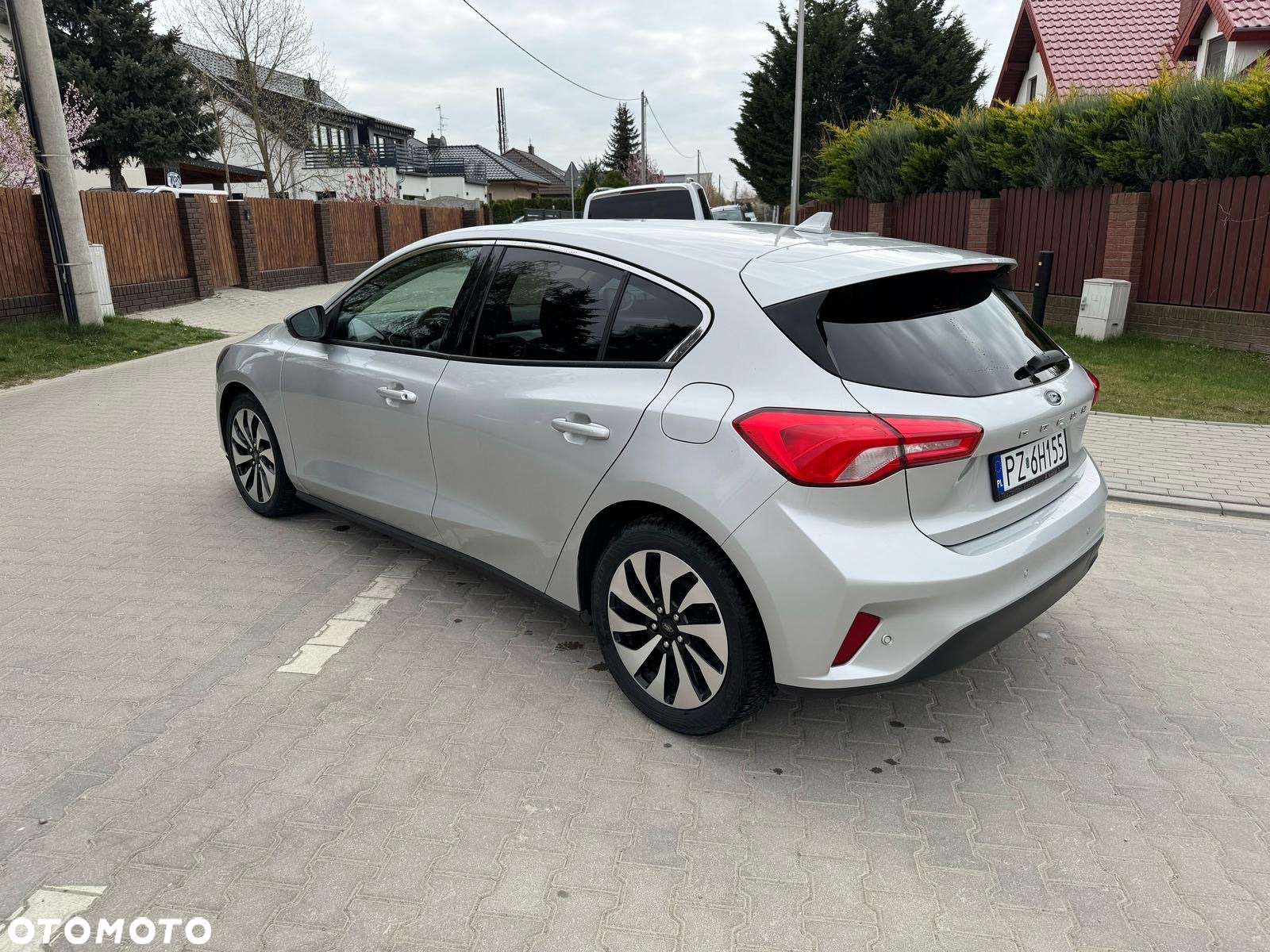 Ford Focus 1.5 EcoBlue Start-Stopp-System COOL&CONNECT - 6
