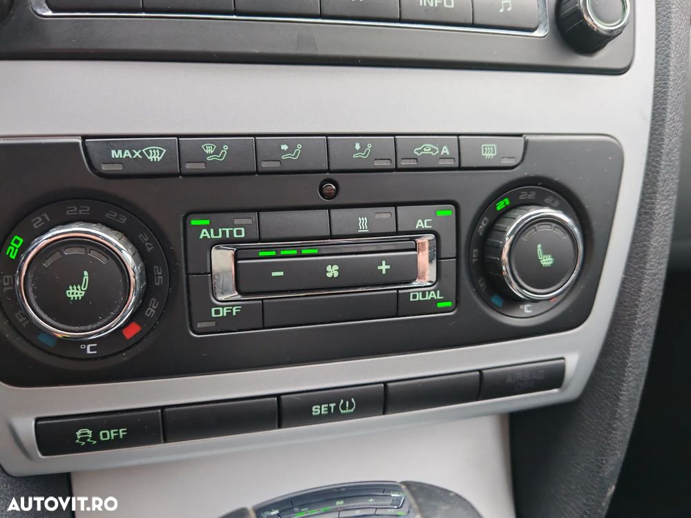 Skoda Octavia 1.6 TDI Drive DSG - 22