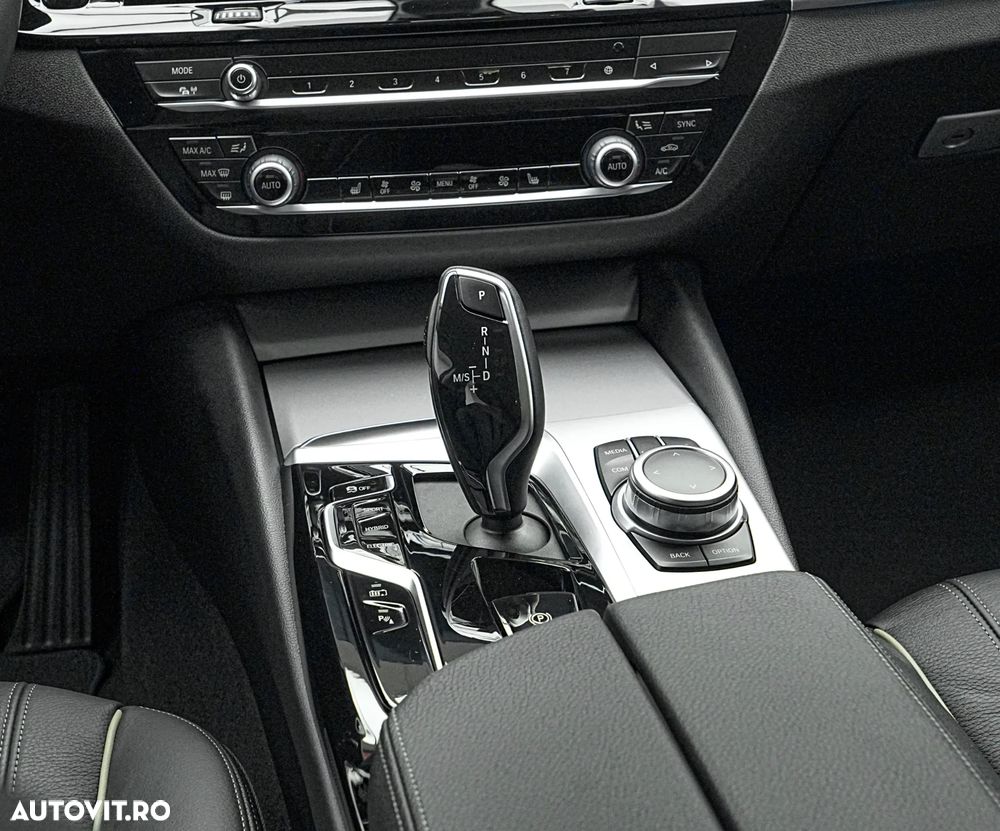 BMW Seria 5 520e AT PHEV - 20
