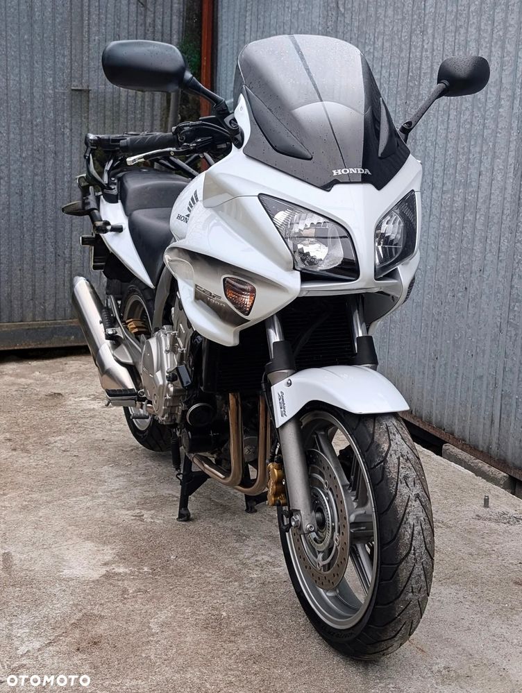 Honda CBF - 4