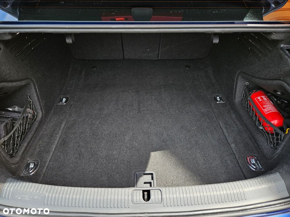 Audi A4 Limousine 2.0 TDI Quattro S tronic - 28