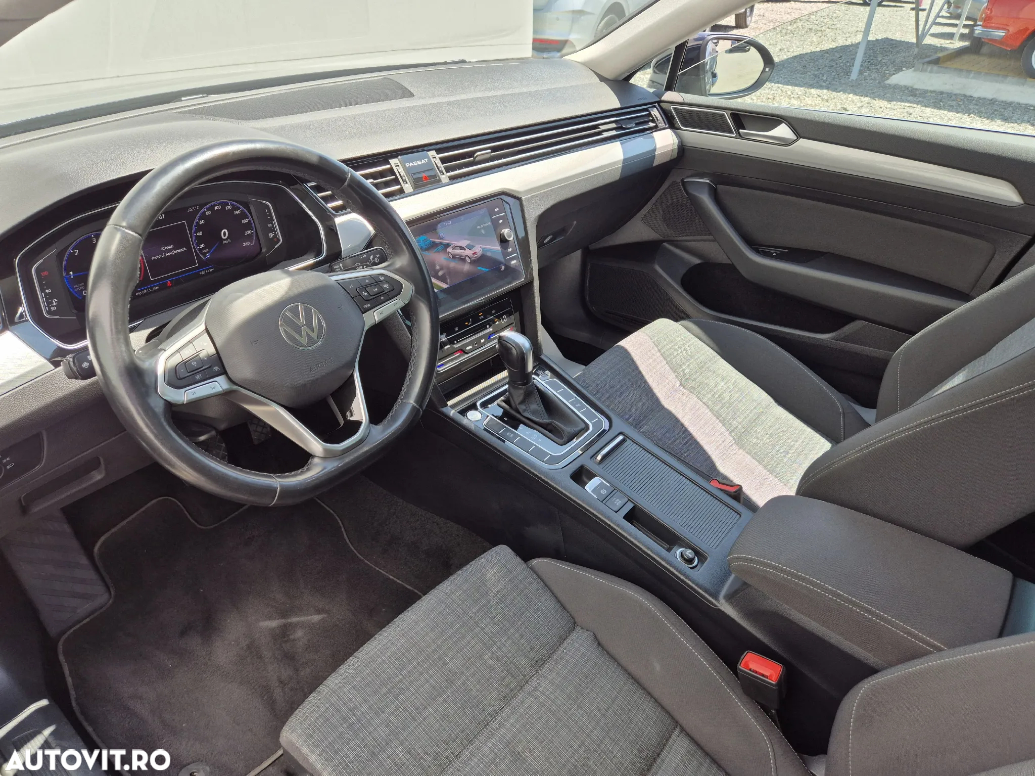 Volkswagen Passat Variant 2.0 TDI DSG Comfortline - 10