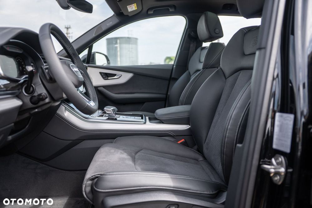 Audi Q7 - 17
