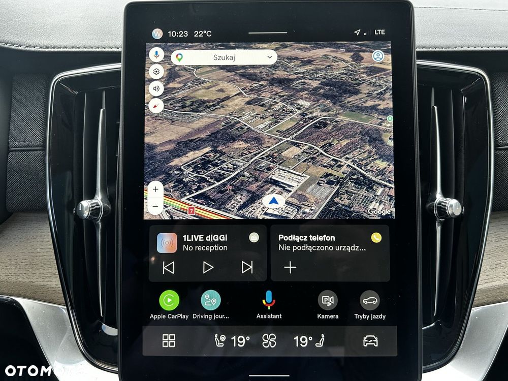Volvo XC 90 - 25