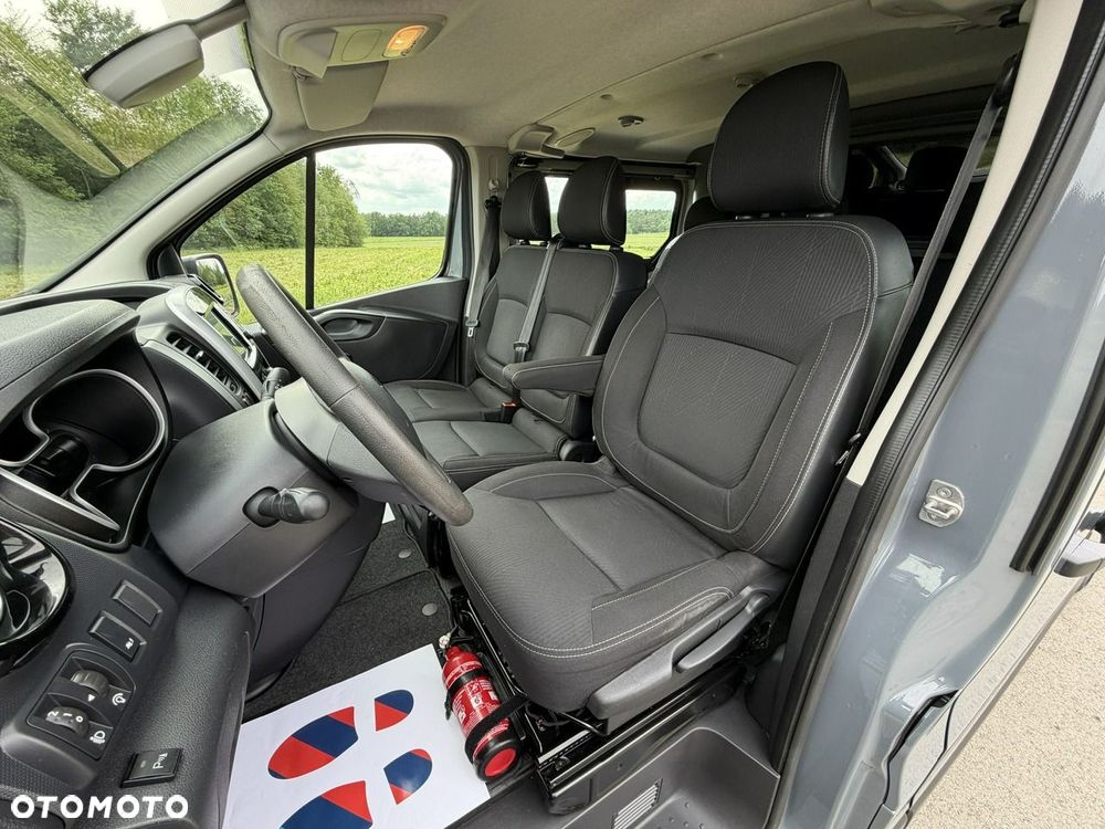Renault Trafic - 19