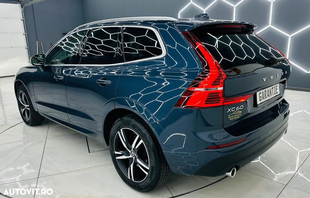 Volvo XC 60 D3 Momentum Pro - 4