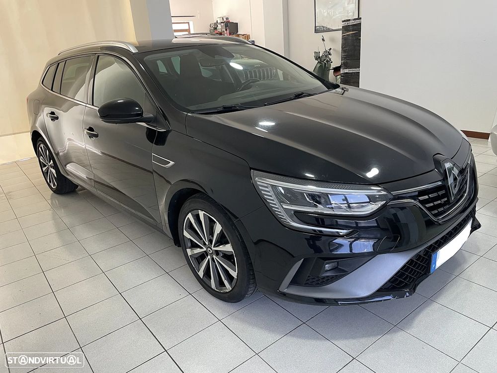 Renault Mégane Sport Tourer ver-1-5-blue-dci-r-s-line - 16