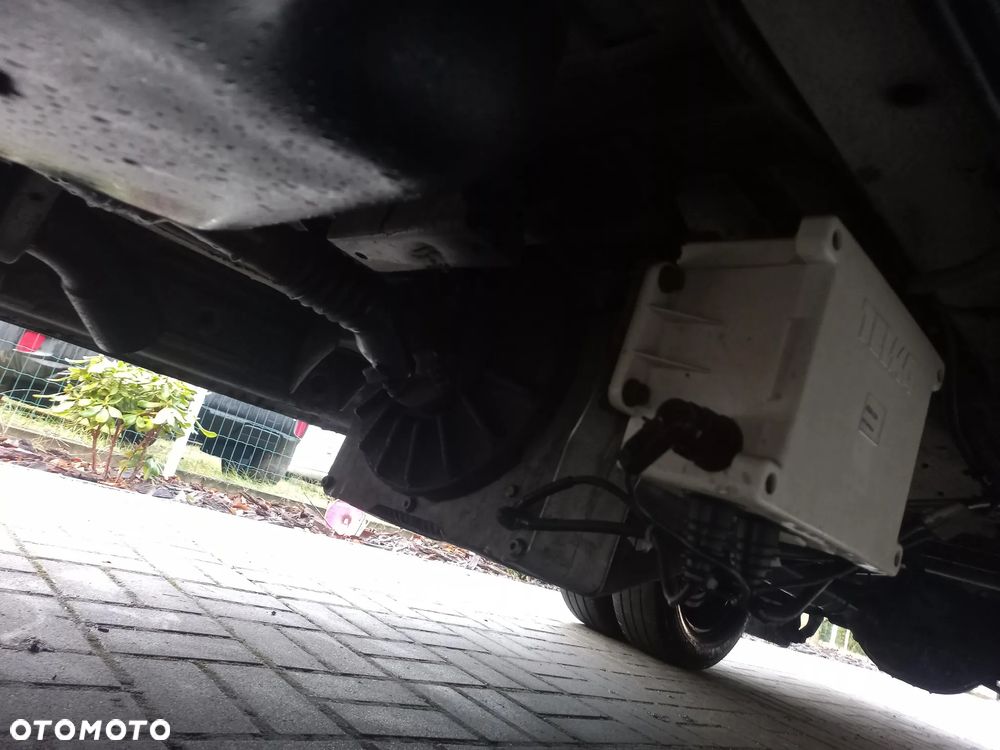 Volkswagen Crafter - 15