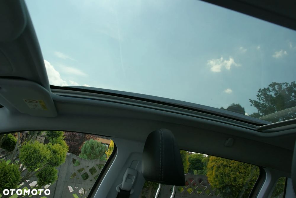 Peugeot 2008 1.6 BlueHDi Allure - 17
