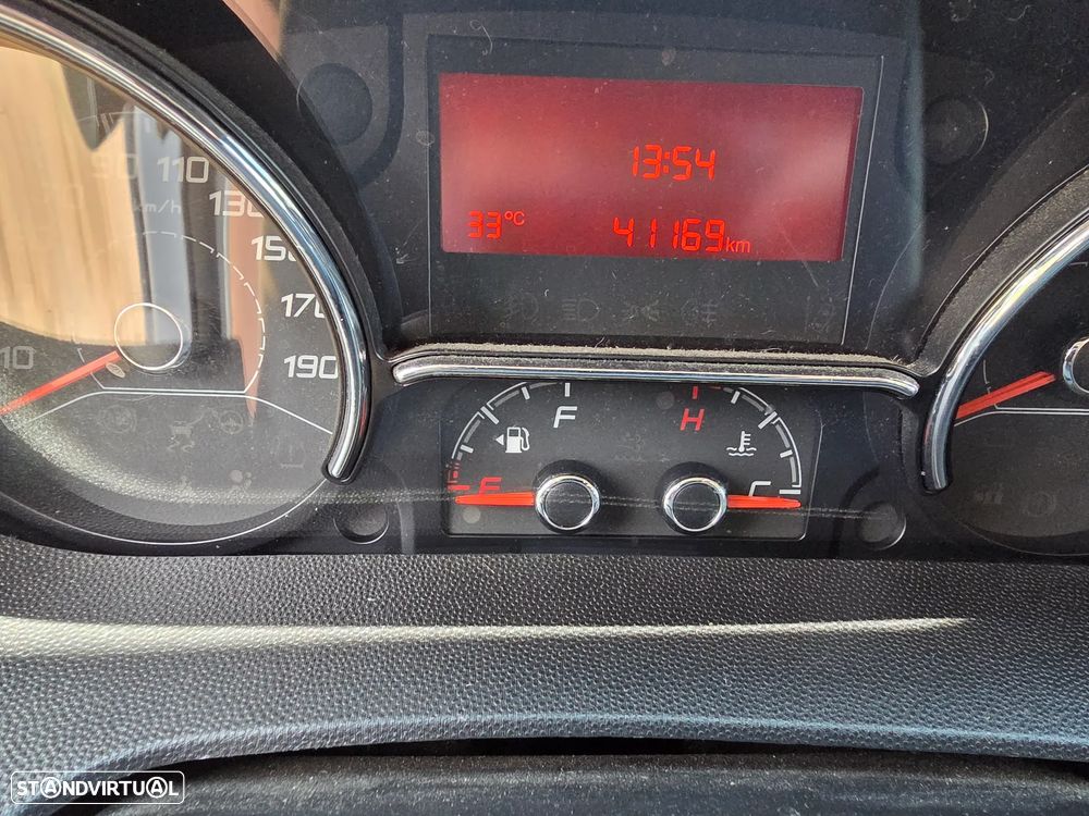 Opel Movano L2H2 BlueHDI - 12