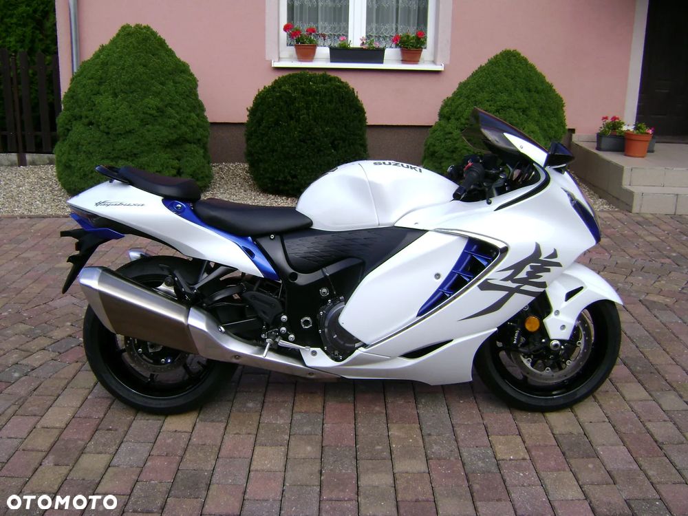 Suzuki Hayabusa - 1