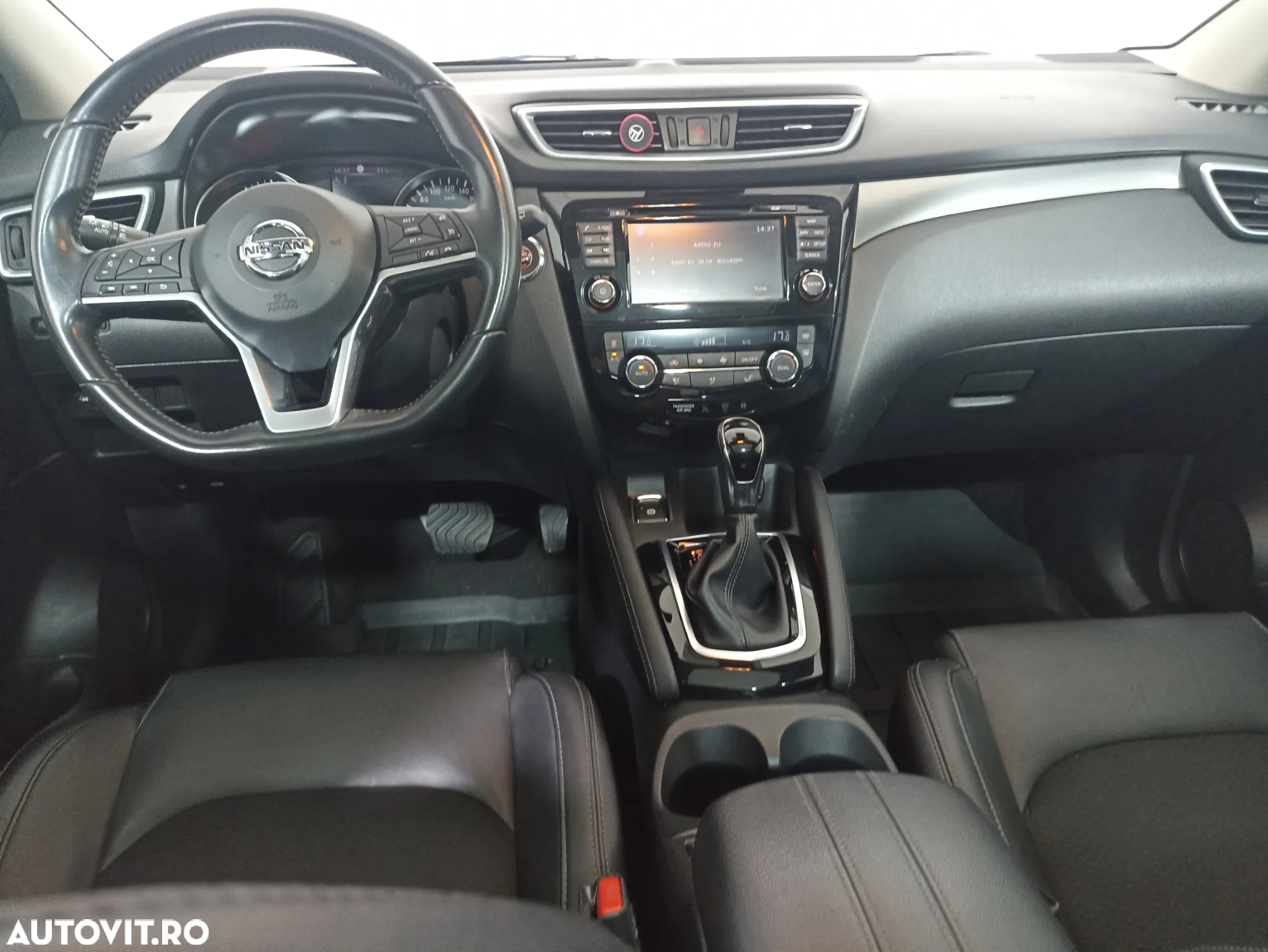 Nissan Qashqai 1.2 DIG-T Start/Stop X-TRONIC Tekna - 11