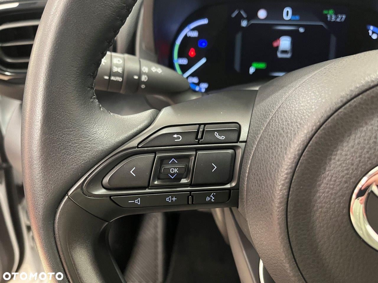 Toyota Yaris Cross - 13