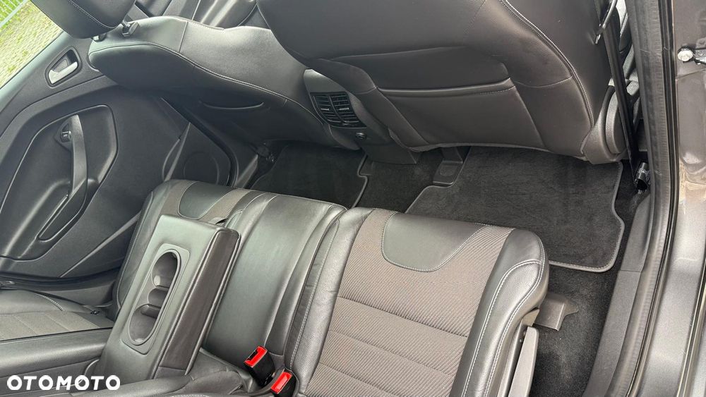 Ford Kuga 2.0 TDCi 4x4 Individual - 20