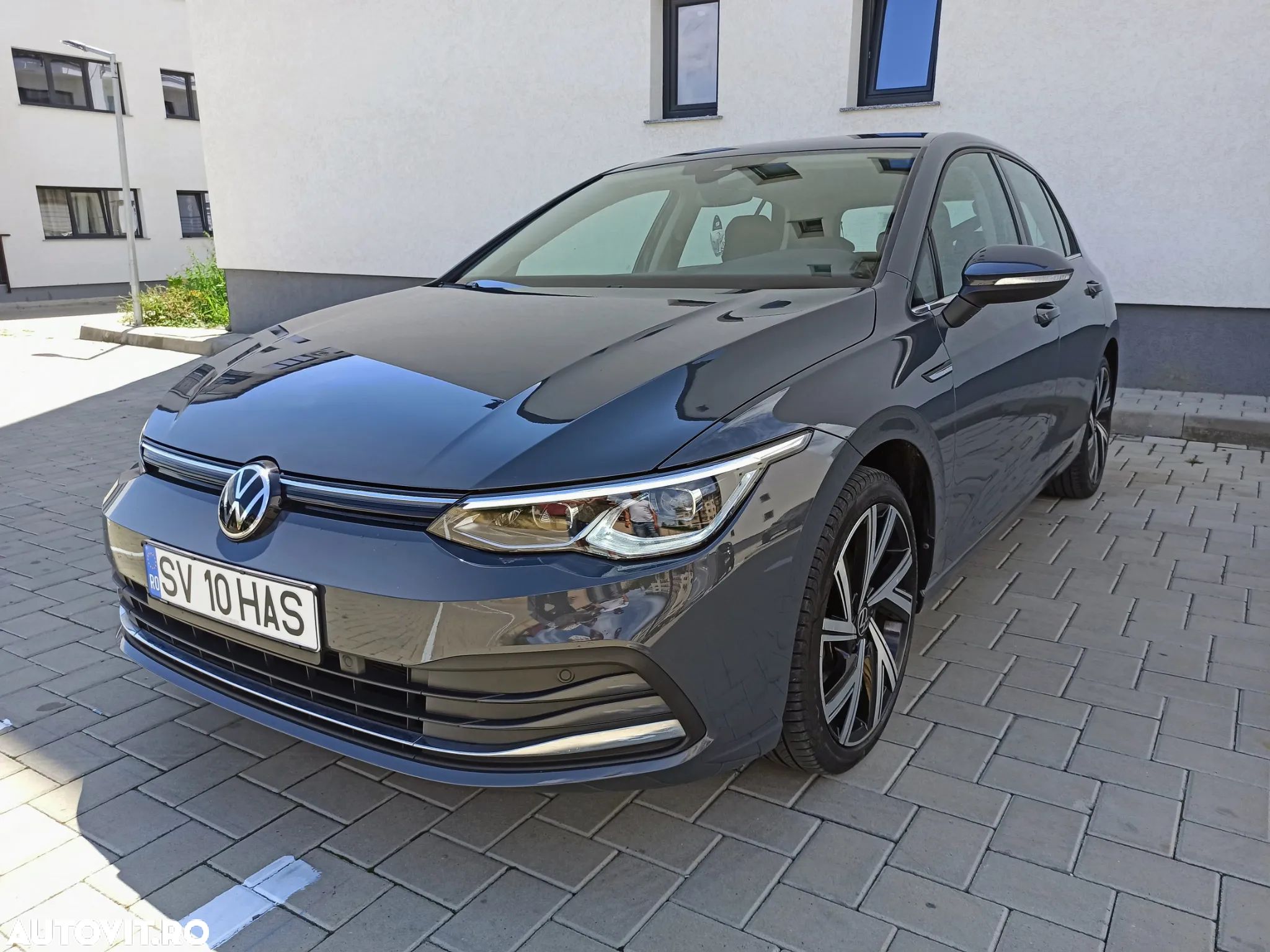 Volkswagen Golf 1.5 eTSI ACT DSG MHEV Style - 1