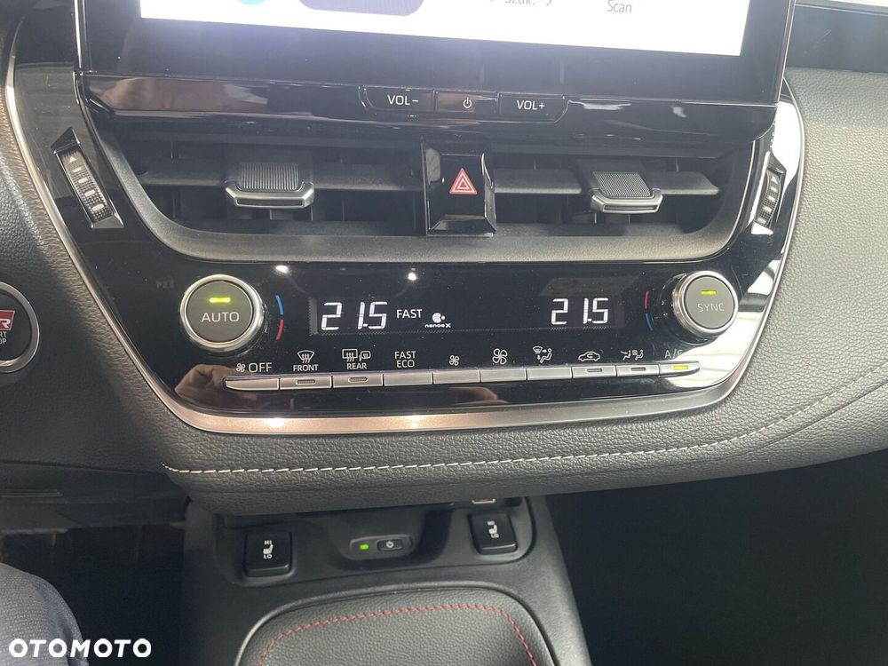 Toyota Corolla - 26