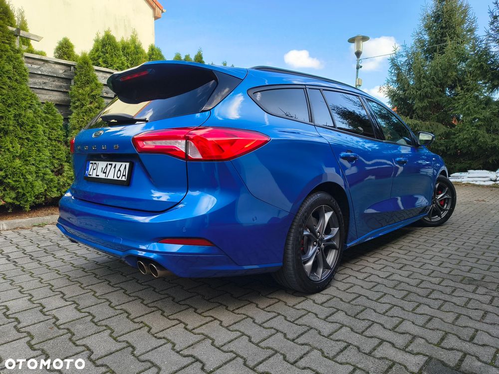 Ford Focus - 8