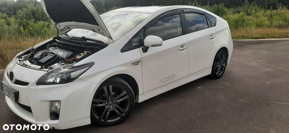 Toyota Prius - 3