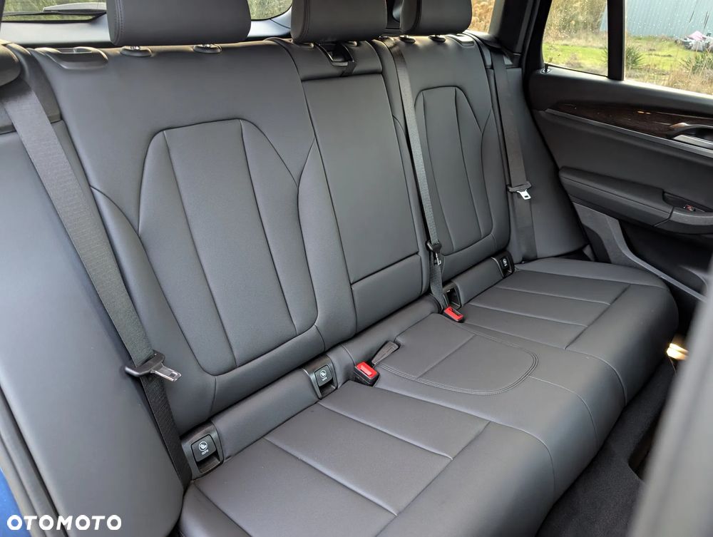 BMW X3 - 17