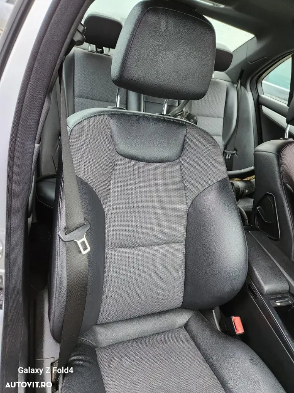 Interior Mercedes C-Class W204 - 2