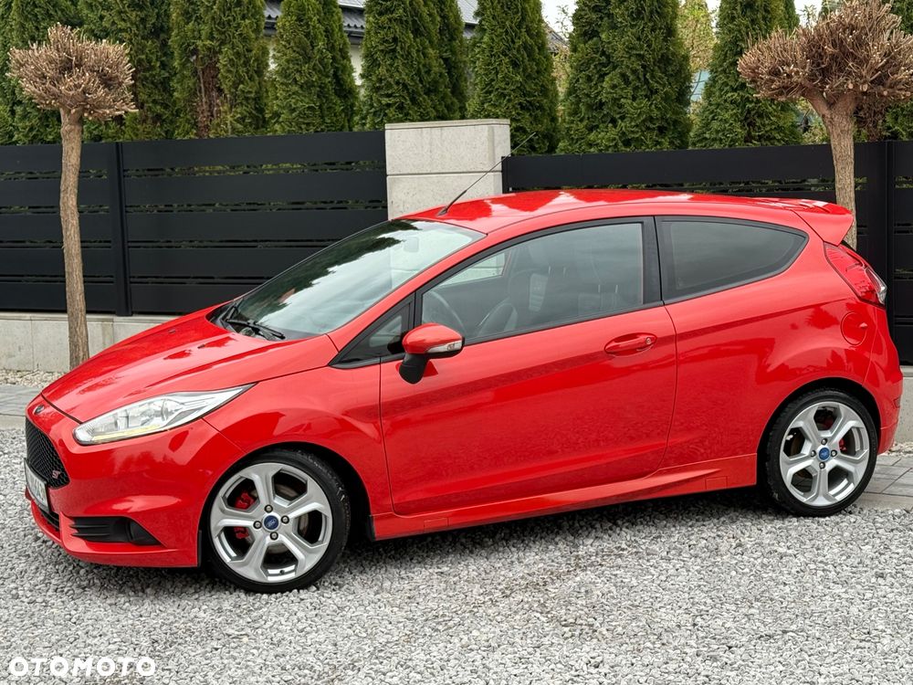 Ford Fiesta 1.6 EcoBoost ST - 3