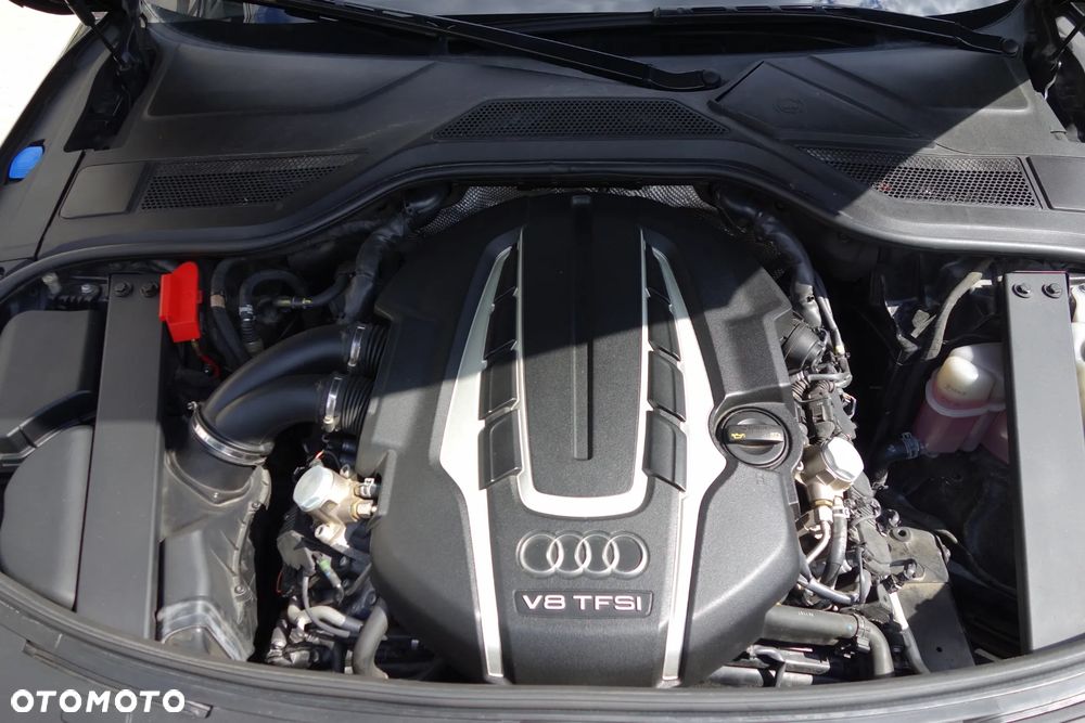 Audi A8 L 60 TFSI quattro tiptronic - 25