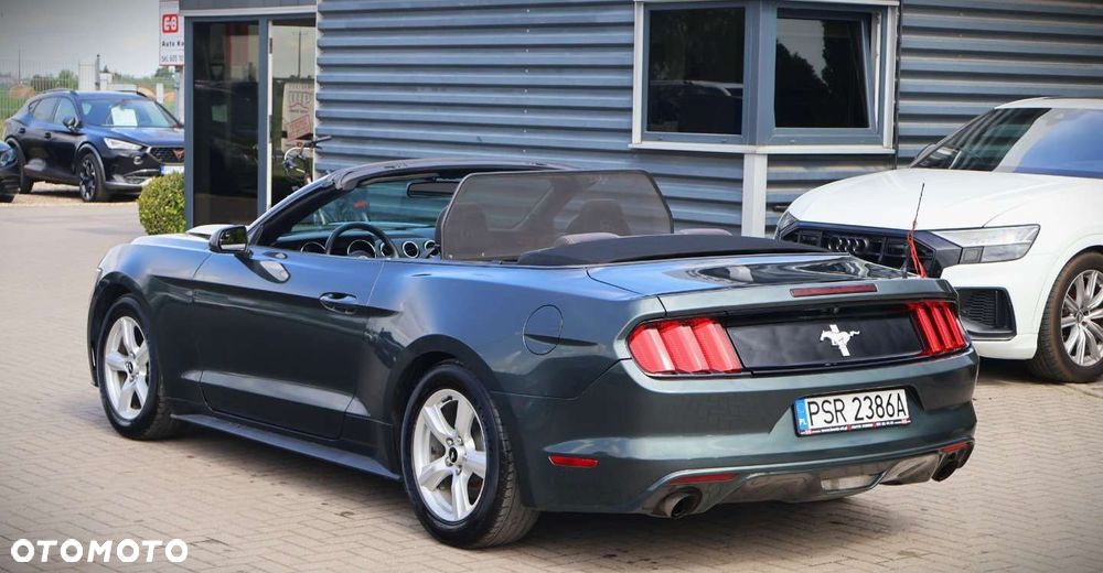 Ford Mustang - 18