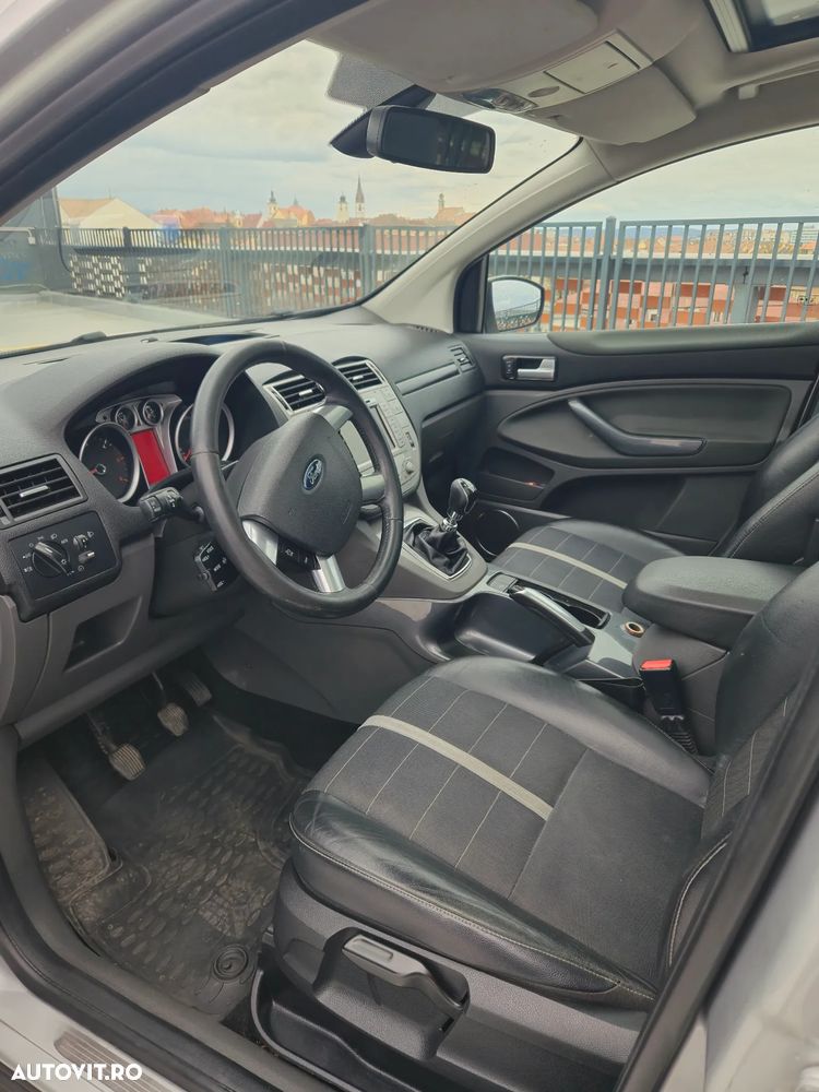 Ford Kuga 2.0 TDCi 4WD Titanium - 11