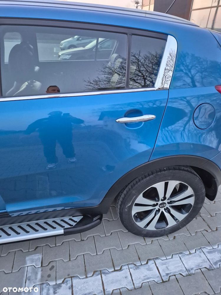 Kia Sportage 2.0 CVVT 4WD Automatik Fifa World Cup Ediition - 21