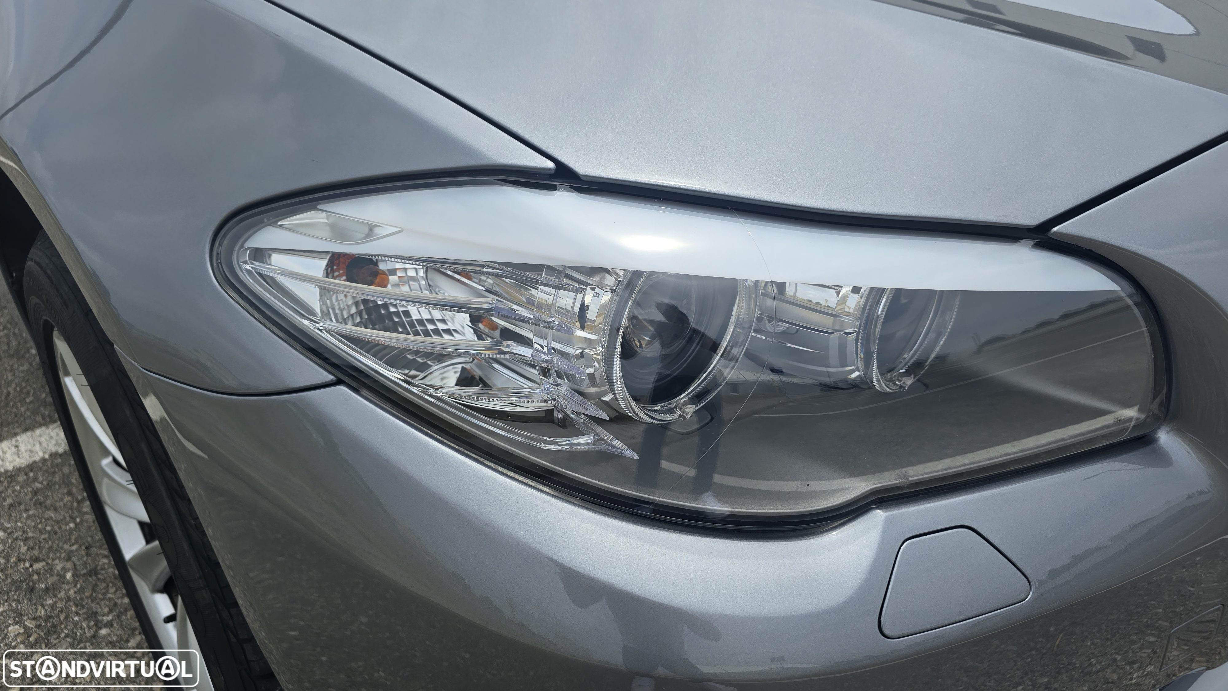 BMW 520 d Exclusive Auto 129g - 24