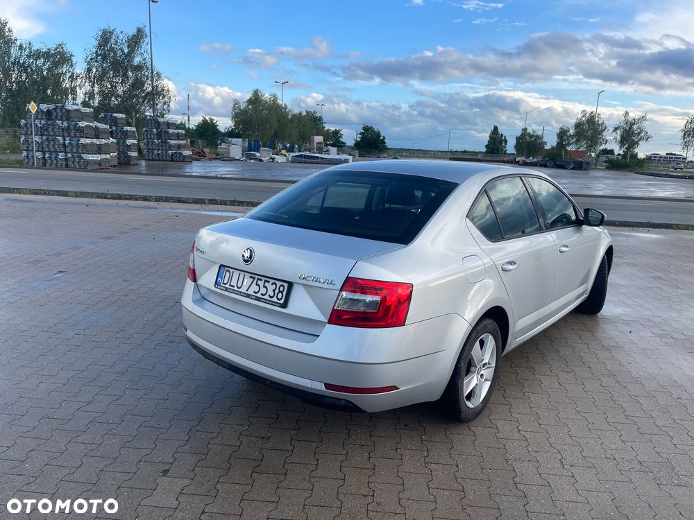 Skoda Octavia 1.0 TSI Ambition - 4