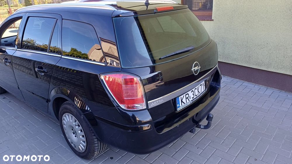 Opel Astra - 4