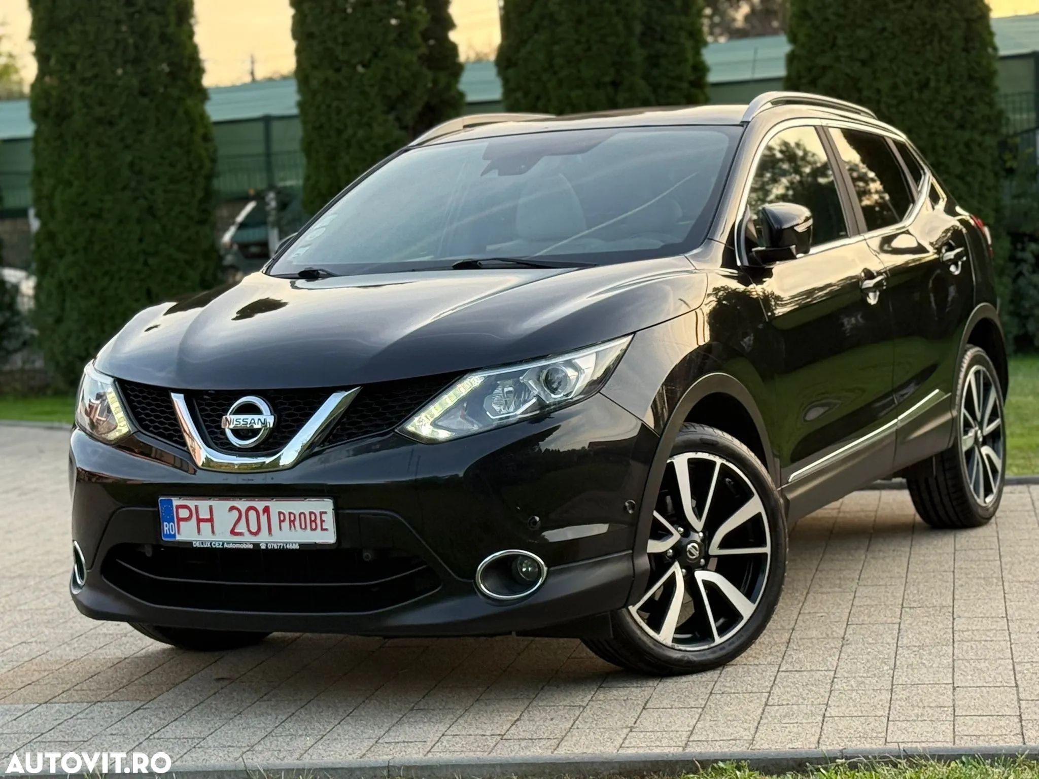 Nissan Qashqai 1.6 DCI ALL-MODE 4x4i TEKNA+ - 1